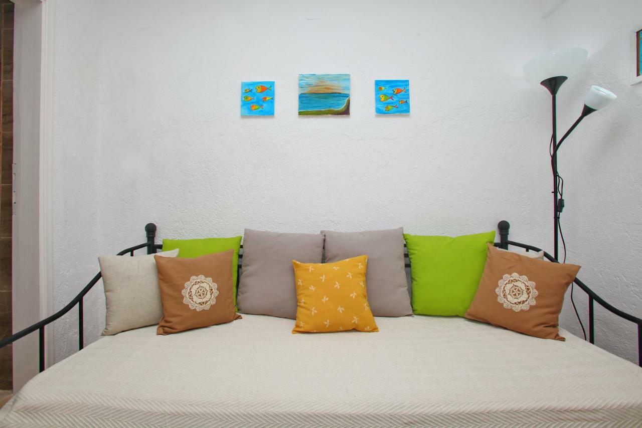 Holiday home Liogerma *